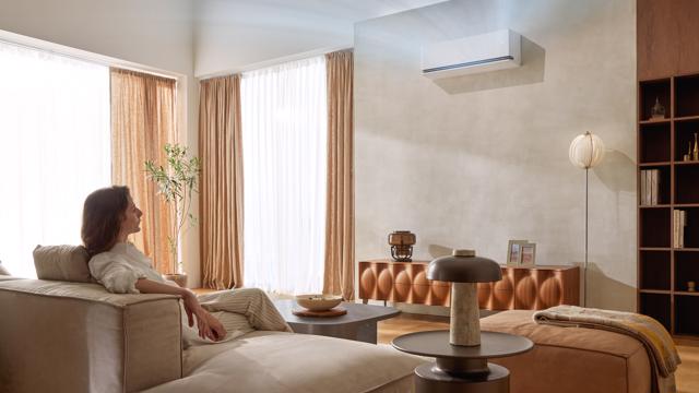 Residential Air Conditioner S3nm091l1ca 2025 White Jpg Lifestyle A03 With Wind